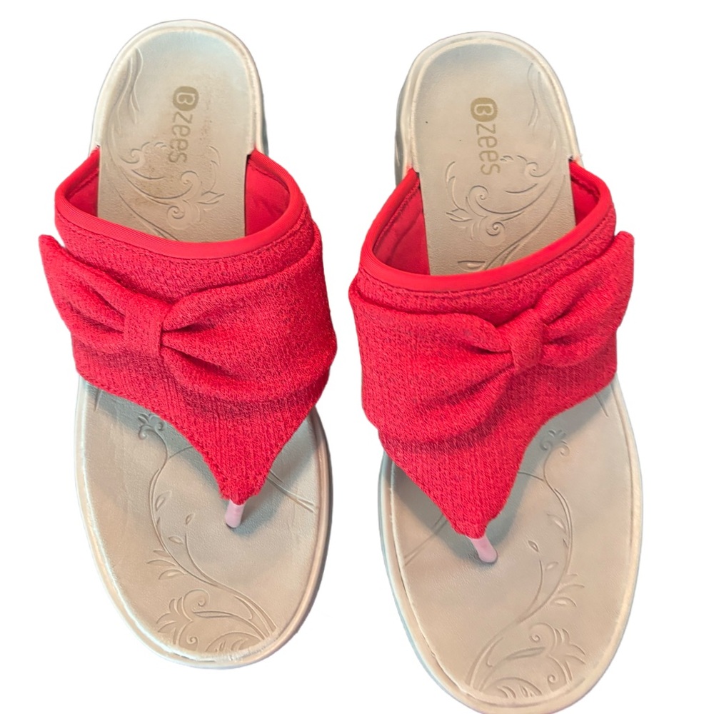 Bzees Women's Dancing Queen size 8 Red Sandals with Bow Summer GirlCore Casual